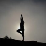 Bolster, couvertures, sangle : quatre postures où le corps ne travaille pas